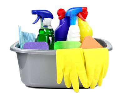 cleaning-products-and-chlorine